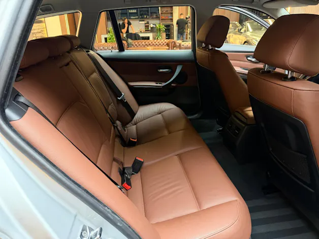 BMW 325i Touring