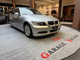 BMW 325i Touring