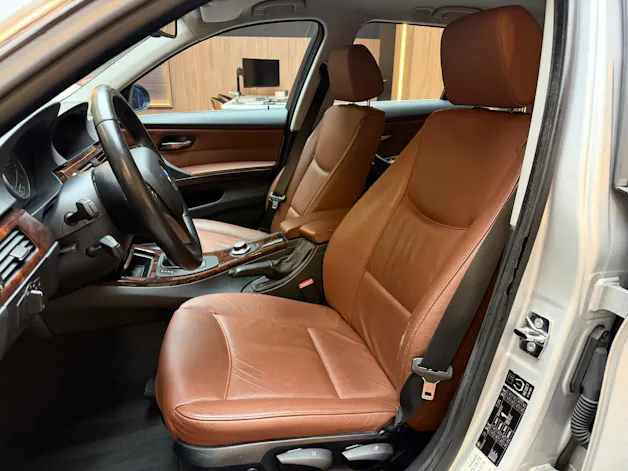 BMW 325i Touring