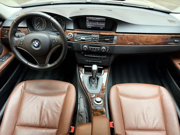 BMW 325i Touring