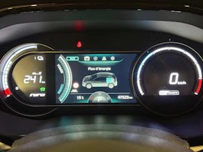 https://vehicle.imgix.net/4250460/2ea081f9-3696-47f8-be2d-773277bbd828.jpg