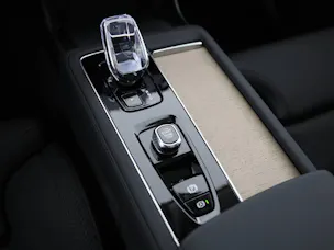 Volvo XC90 2.0 T8 TE Plus Dark eAWD