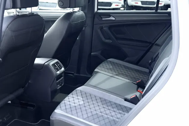 VW Tiguan 2.0 TSI R-Line DSG