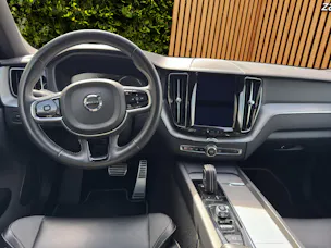 Volvo XC60 2.0 T8 TE R-Design eAWD
