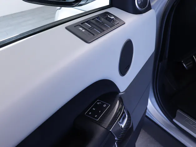 Land Rover Range Rover Sport 5.0 V8 SC SVR
