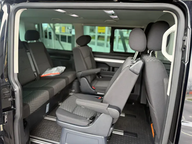 VW T6.1 Multivan 2.0 TDI 150 Trendline DSG 4m
