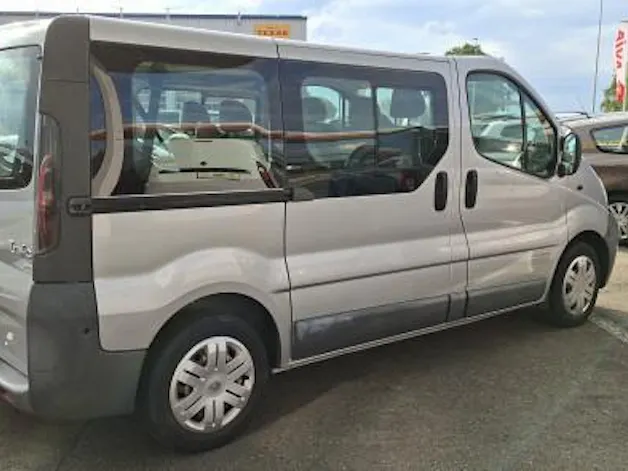 Renault Trafic 1.9 dCi 100 2.7t