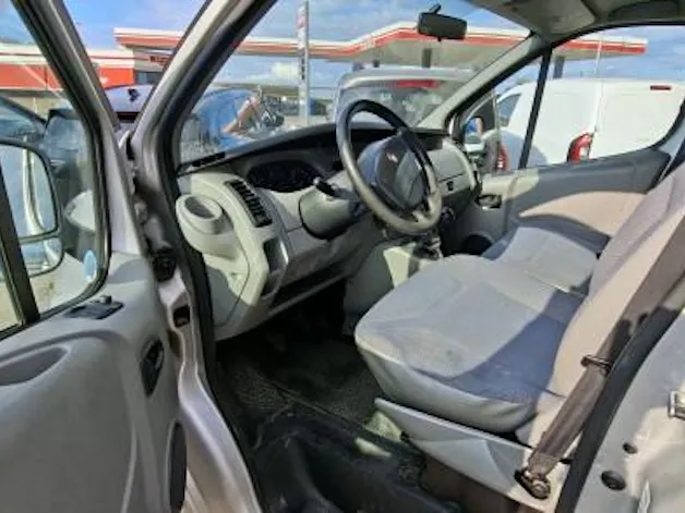 Renault Trafic 1.9 dCi 100 2.7t