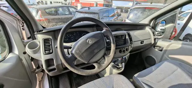 Renault Trafic 1.9 dCi 100 2.7t