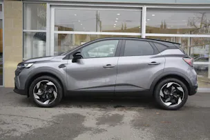 Renault Captur 1.8 E-Tech techno