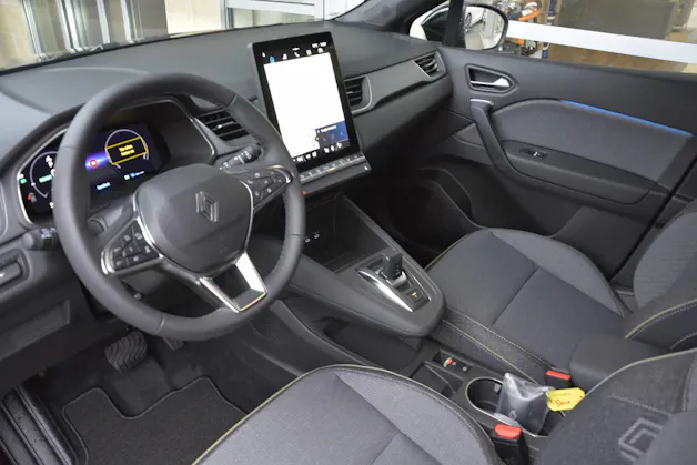 Renault Captur 1.8 E-Tech techno