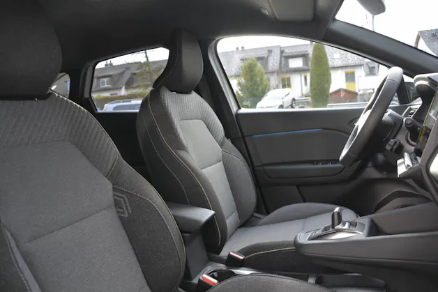 Renault Captur 1.8 E-Tech techno