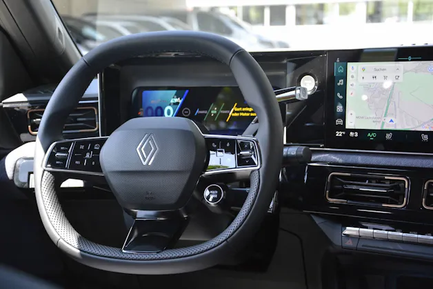 Renault R4 E-Tech Comfort Range techno