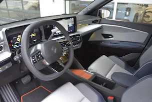 Renault R5 E-Tech Comfort Range Roland Garros