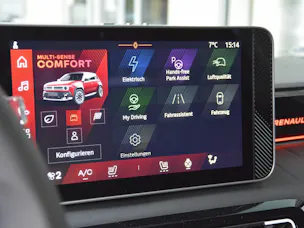 Renault R4 E-Tech Comfort Range iconic