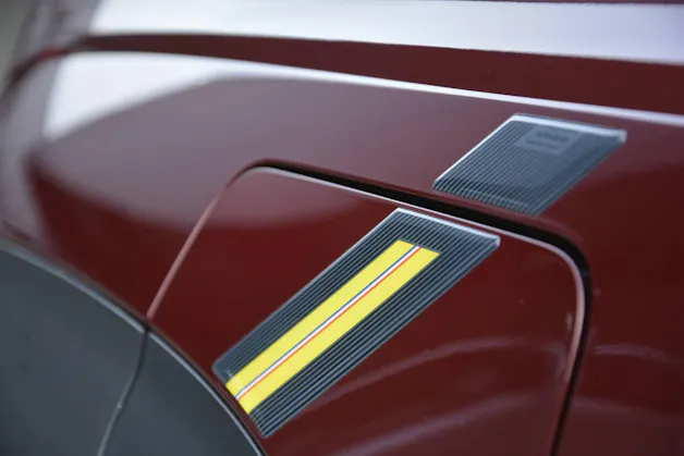 Renault R4 E-Tech Comfort Range iconic