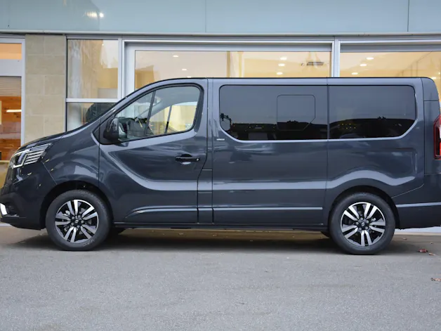 Renault Trafic Spaceclass 2.0 dCi Blue 170