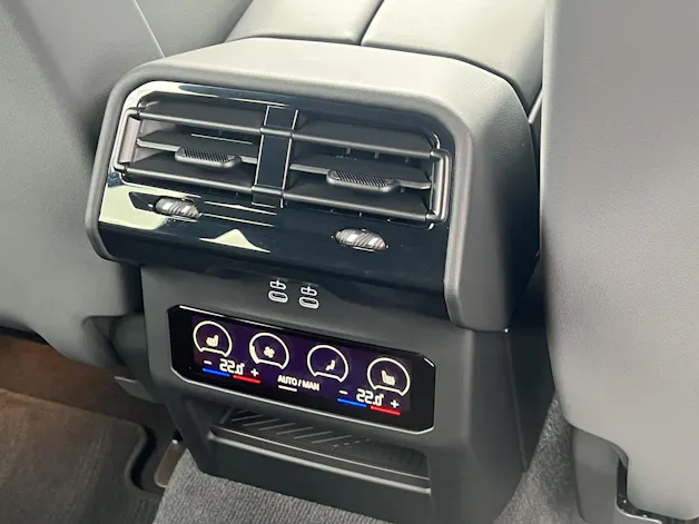 BMW i5 M60 Tour. M Sport Pro