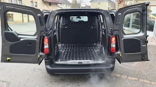 Peugeot Partner BlueHDi Long 1000kg Helvetia (438)