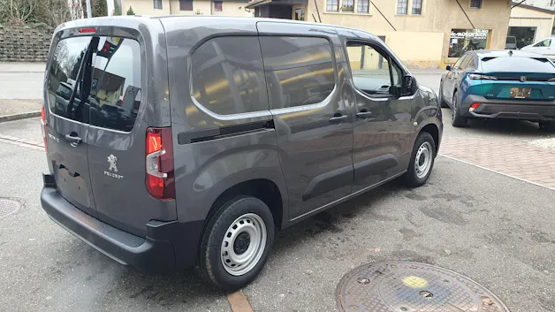 Peugeot Partner BlueHDi Long 1000kg Helvetia (438)