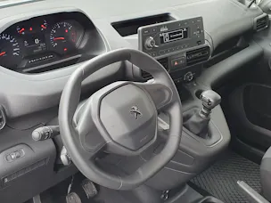 Peugeot Partner stnd. Premium 650kg Helvetia (437)