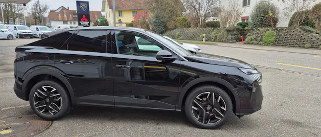 Peugeot 3008 MHEV Allure Helvetia (401)