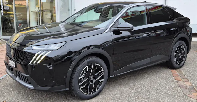 Peugeot 3008 MHEV Allure Helvetia (401)