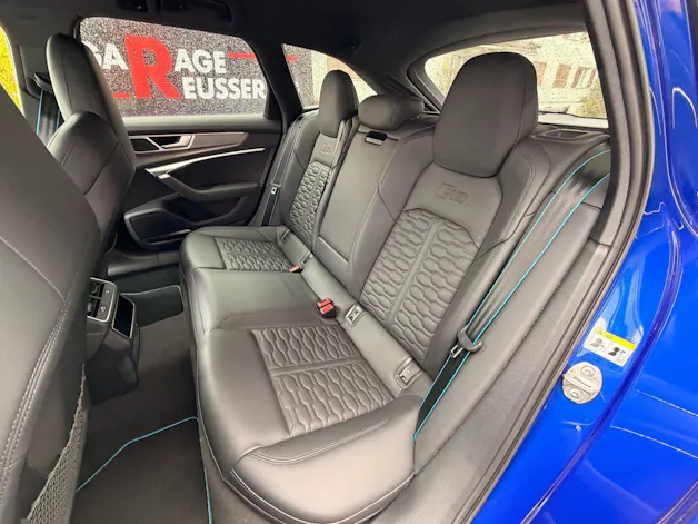 Audi RS6 AVANT 4.0 TFSI QUATTOR *** ASSISTENZPAKET, MATRIX LED & ANHÄNGEKUPPLUNG ***