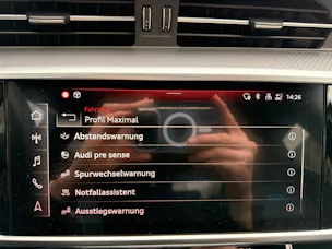Audi RS6 AVANT 4.0 TFSI QUATTOR *** ASSISTENZPAKET, MATRIX LED & ANHÄNGEKUPPLUNG ***