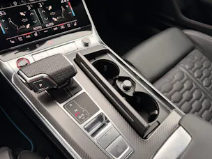 Audi RS6 AVANT 4.0 TFSI QUATTOR *** ASSISTENZPAKET, MATRIX LED & ANHÄNGEKUPPLUNG ***