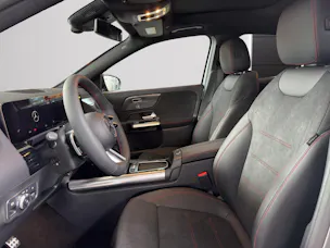 Mercedes-Benz GLA 250 4Matic 8G-DCT Swiss Star