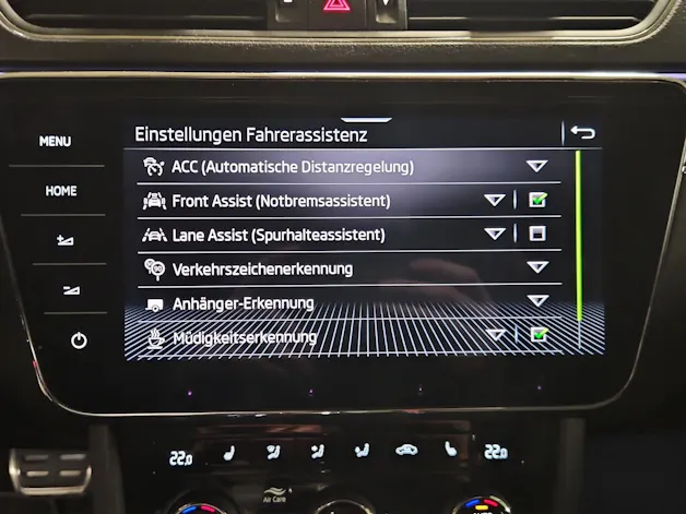 Škoda Superb Combi 2.0 TDi SportLine Light 4x4 DSG
