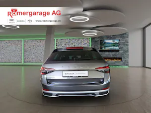SKODA Superb 2.0 TDi Scout 4x4 DSG