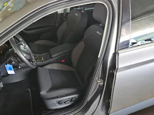SKODA Superb 2.0 TDi Scout 4x4 DSG