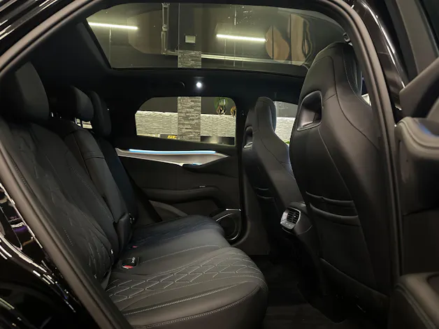 BYD Sealion 7 91,3 kWh Excellence AWD