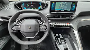 Peugeot 3008 4x4 300PS Allure Pack Helvetia (406)