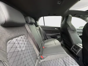 VW Golf 2.0 TSI R-Line DSG 4 Motion