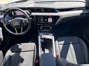 Audi e-tron 55 Sportback S Line Black Edition quattro