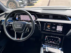 Audi e-tron 55 Sportback S Line Black Edition quattro