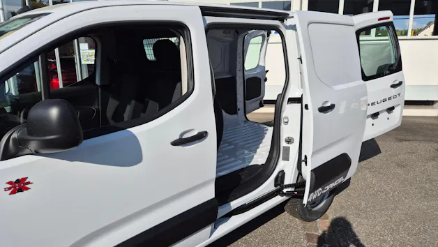 Peugeot Partner 1.5 HDi St. 1000kg 4x4 Helvetia (416)
