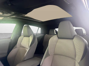 https://vehicle.imgix.net/4250961/02c7f39c-53e3-4f1c-86df-22dc079a4c85.jpg