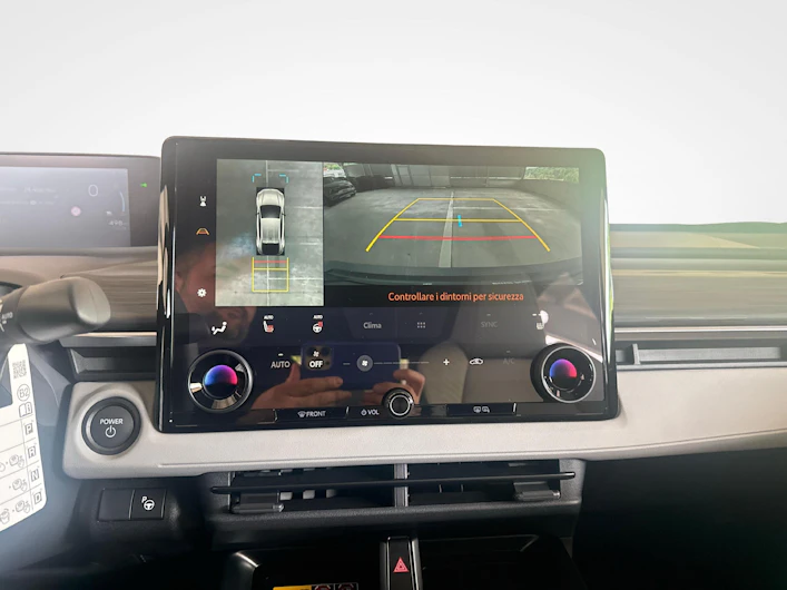 image du véhicule TOYOTA C-HR+