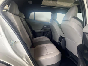 https://vehicle.imgix.net/4250961/e387059c-dd8e-4ad8-be42-6d1a37dd0da8.jpg