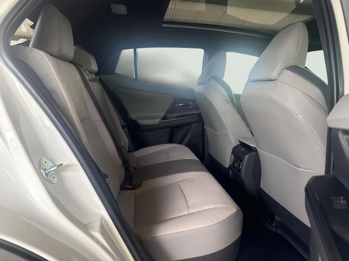image du véhicule TOYOTA C-HR+