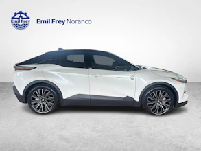 https://vehicle.imgix.net/4250961/ea07881e-8756-4f8b-971f-59c2efc3ea4d.jpg