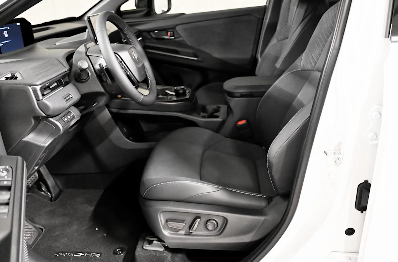 image du véhicule TOYOTA C-HR+