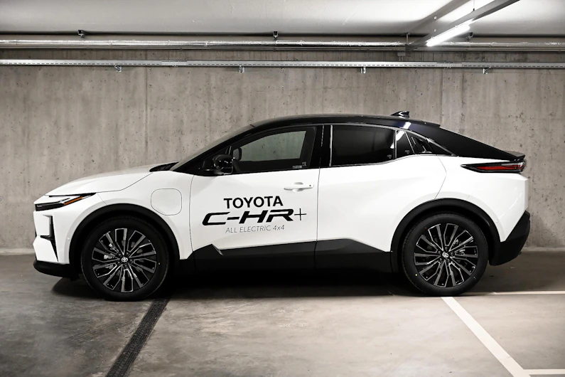 image du véhicule TOYOTA C-HR+