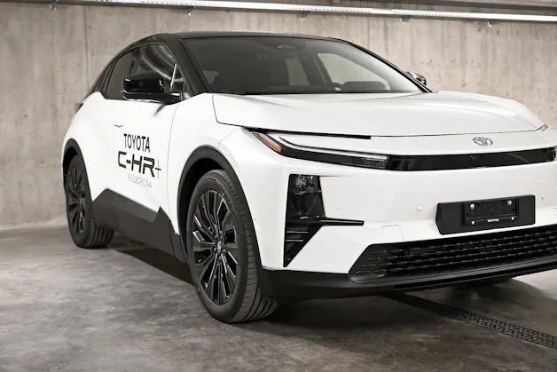 Toyota C-HR+ Premium AWD