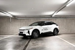 Toyota C-HR+ Premium AWD