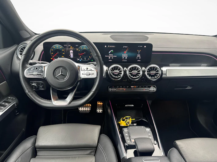 immagine del veicolo MERCEDES-BENZ GLB 250